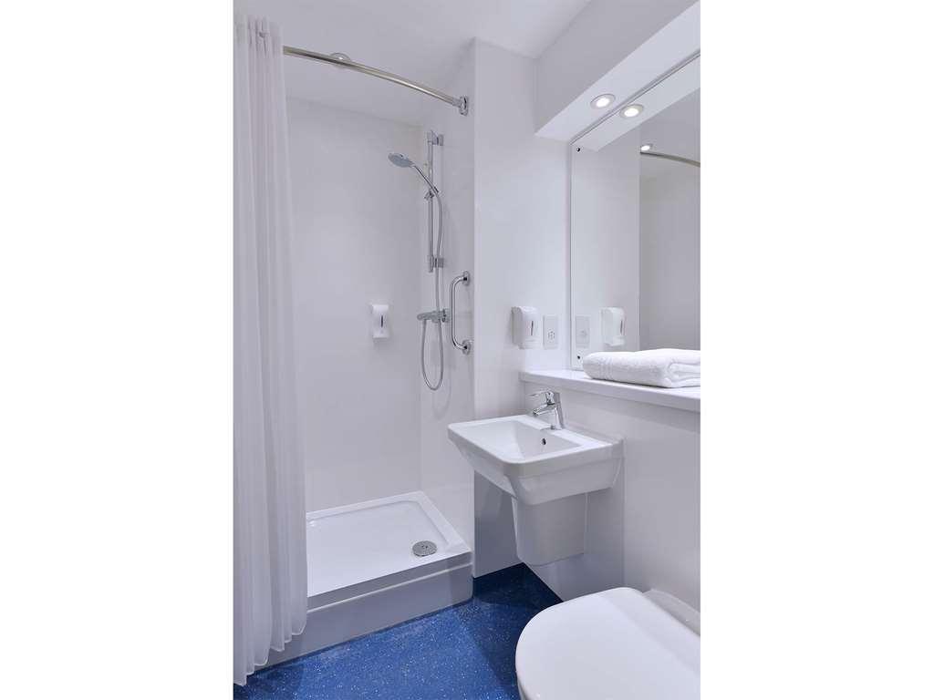 Travelodge Ipswich Stowmarket Haughley Номер фото